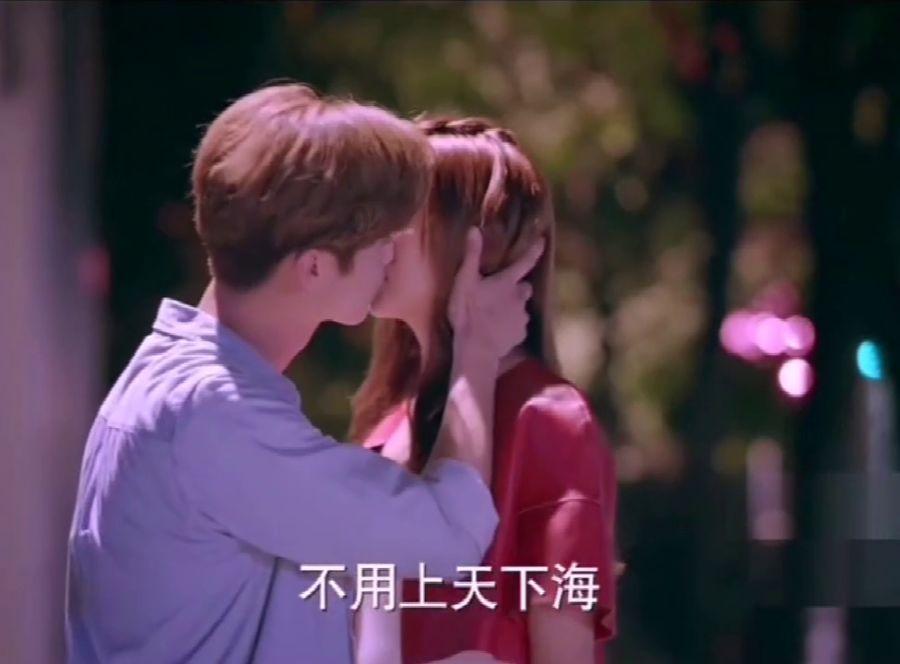 杭州一肿瘤晚期主人给猫咖留纸条托付爱猫，养宠物是为了有精神依靠吗？游戏画面